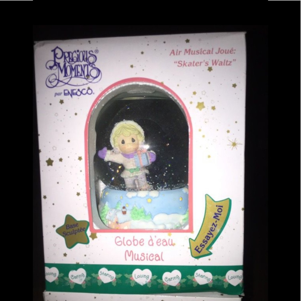 2000 Enesco Precious Moments Musical Waterball-NIB